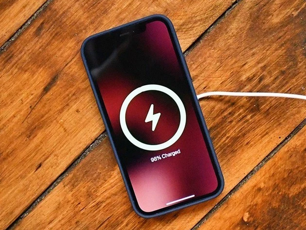 麦盖提苹果手机维修分享iPhone 12可以随便充电吗 